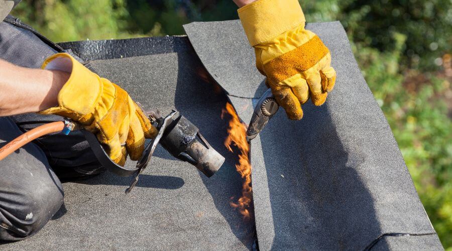 Expert Emergency Roof Repairs services in South Tamworth, NH